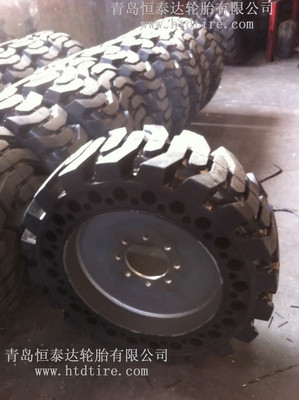 31x10.5-16山猫滑移式装载机实心轮胎31*10.5-16