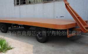 平板拖板车轮胎选择指南 825-15实心轮胎的优势与应用